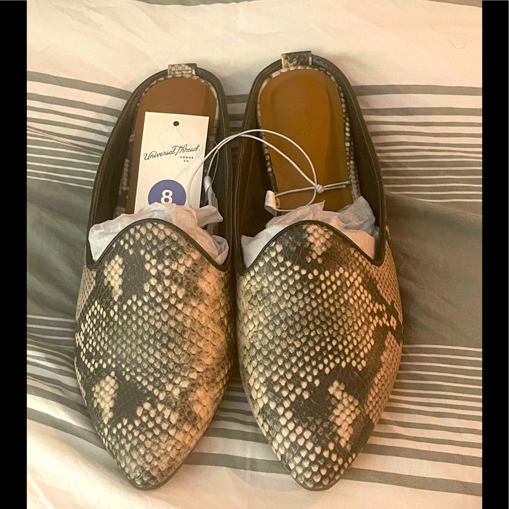 NWT snake mules